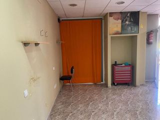 Local comercial en venta en Martorell
