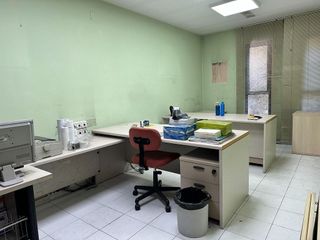 Edificio en venta en Centre en Rubí