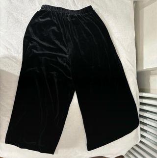 Pantaloni neri in velluto