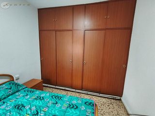 Piso en alquiler en Feria en Albacete