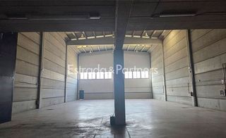 Nave industrial en alquiler en San Andrés en Madrid