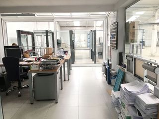 Nave industrial en alquiler en Peñacastillo - Nueva Montaña en Santander