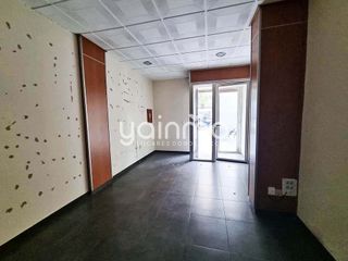 Local comercial en alquiler en Avda de Madrid - Pº de la Estación en Jaén