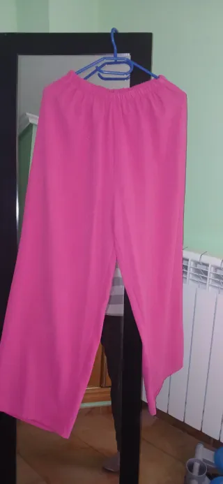 Pantalones anchos rosas