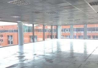 Oficina en alquiler en Simancas en Madrid