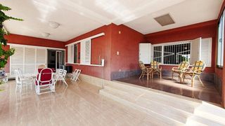 Chalet en venta en Alzabares en Elche