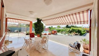 Chalet en venta en Alzabares en Elche