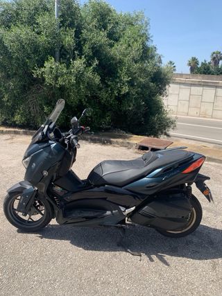 Yamaha Xmax 300 Tech