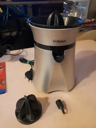 Exprimidor eléctrico Tristar