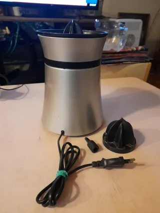 Exprimidor eléctrico Tristar