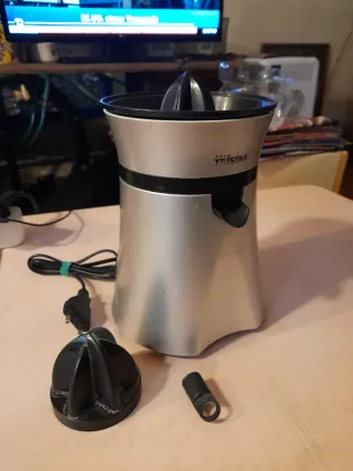 Exprimidor eléctrico Tristar