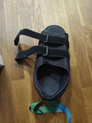Zapato postquirúrgico ortopédico