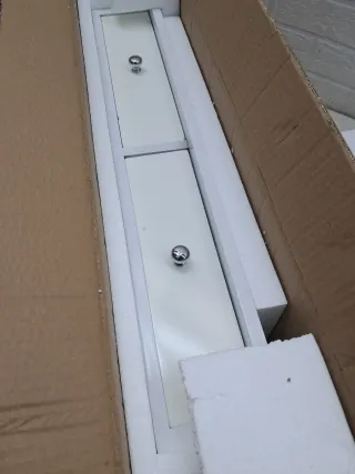 Estantería flotante SONGMICS 2 cajones