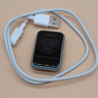 - HUAWEI Watch FIT Special Edition, Pantalla AMO