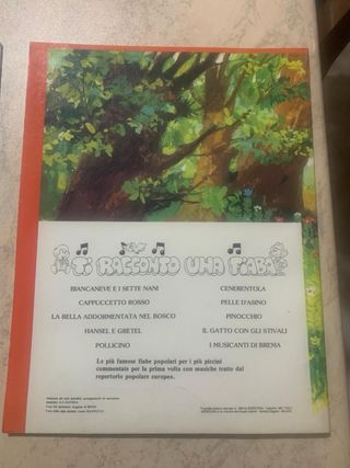 Libri vintage di fiabe e storie