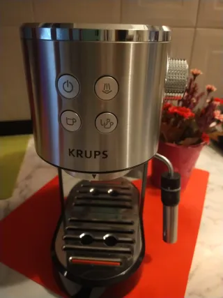 Cafetera Krups Express (marca blanca de Nespresso)