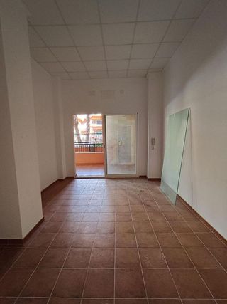 Local comercial en venta en Náquera