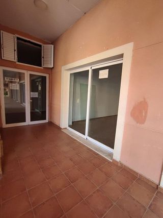 Local comercial en venta en Náquera