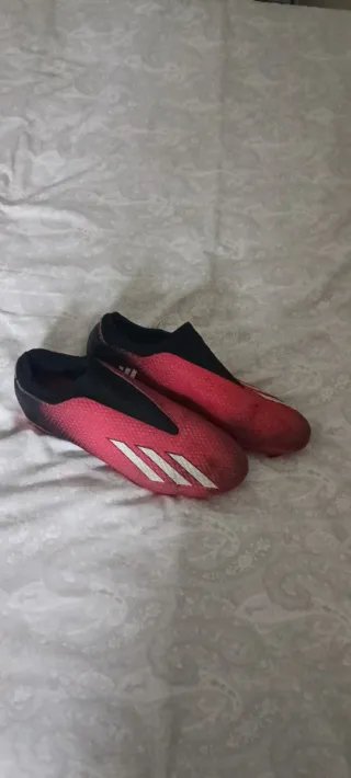 Botas de fútbol Adidas Talla 7.5