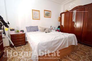 Piso en venta en Zona Avenida al Vedat en Torrent