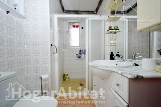 Piso en venta en Zona Avenida al Vedat en Torrent