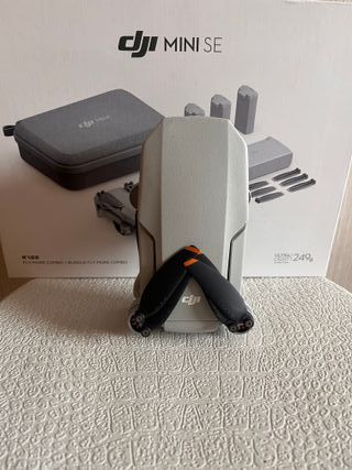 DJI Mini SE Fly More Combo