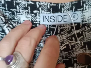 Falda pantalón corta cuadros blanco y negro