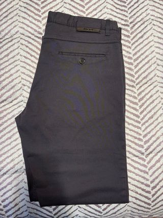 Pantalón ZARA MAN Negro Caballero