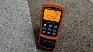 Agilent U1732C Medidor LCR Portátil