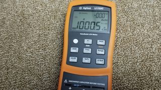 Agilent U1732C Medidor LCR Portátil