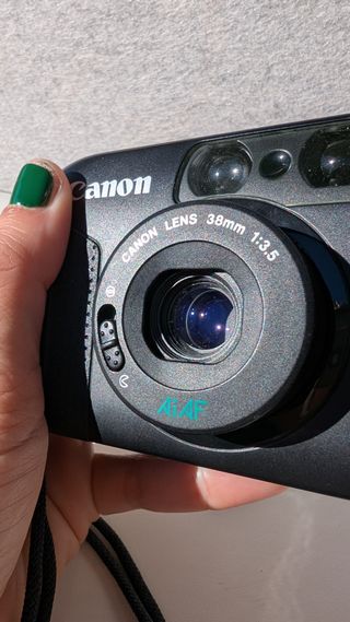 Canon Prima 5 Mint Condit. Probada con carrete