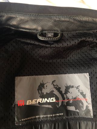 Cazadora motera de cuero Bering