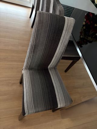 Mesa comedor cristal negro y 4 sillas