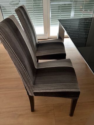 Mesa comedor cristal negro y 4 sillas