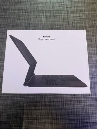 Magic Keyboard Español 11 Space Gray