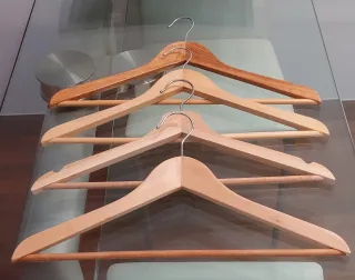 Lote 14 Perchas Madera