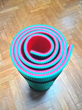 Esterilla deportiva enrollable