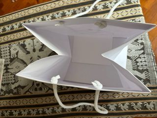 Shopper in carta Prada