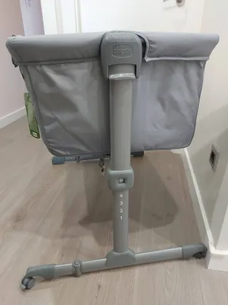 Minicuna colecho Chicco Next2Me y colchón