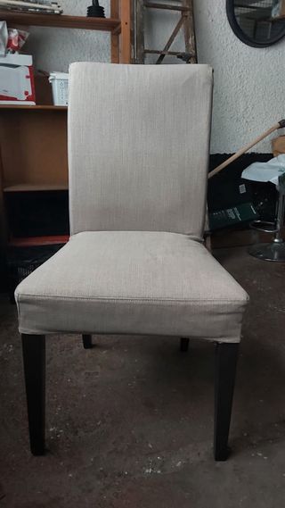 4 Sillas de comedor tapizadas
