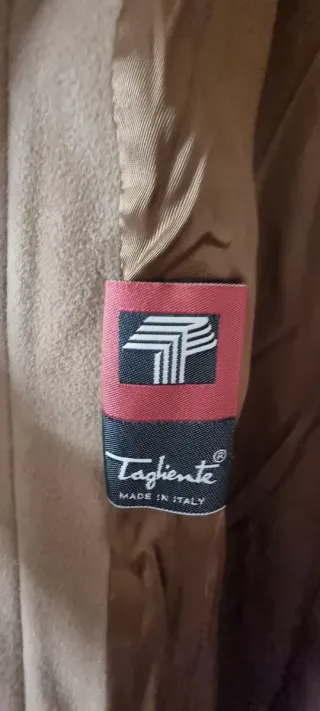 Cappotto beige invernale