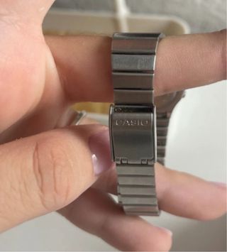 Reloj Casio Digital Rosa y Plateado