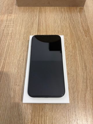 iPhone 14 256GB Medianoche