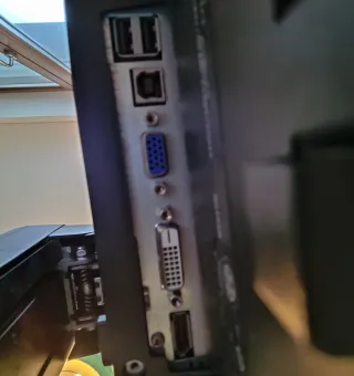 Monitor Dell UltraSharp U2412M 24 WUXGA