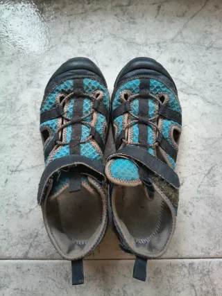 Bambas Decathlon de Verano para Montaña Azul/Gris