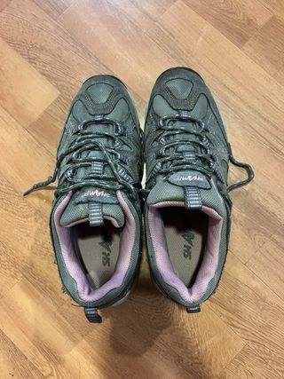 Calzado Montaña Trekking Gris y Rosa