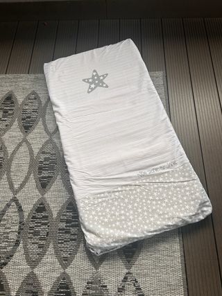 Cuna de viaje Jané 2 niveles + colchón