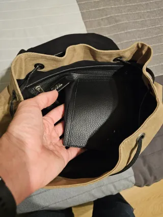 Mochila Zara Hombre Piel Beige y Negra