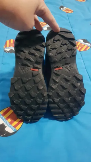 Botas nieve y montaña Adidas Talla 32