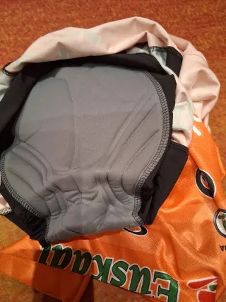 Mono Euskaltel Euskadi MOA Talla 2